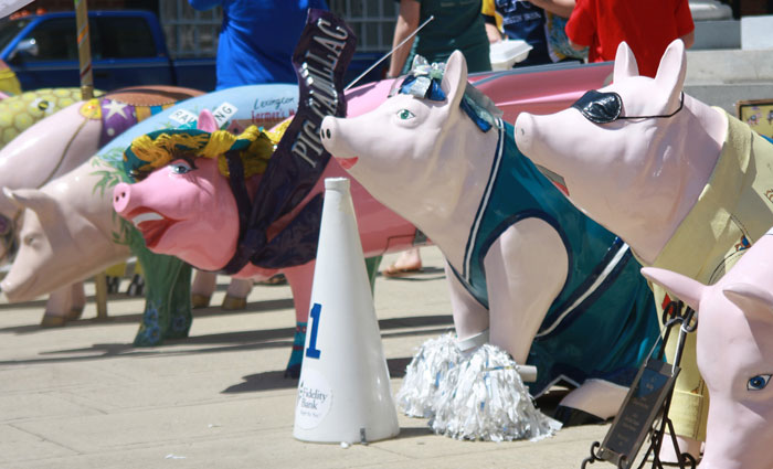 Uptown Lexington Art Pigs